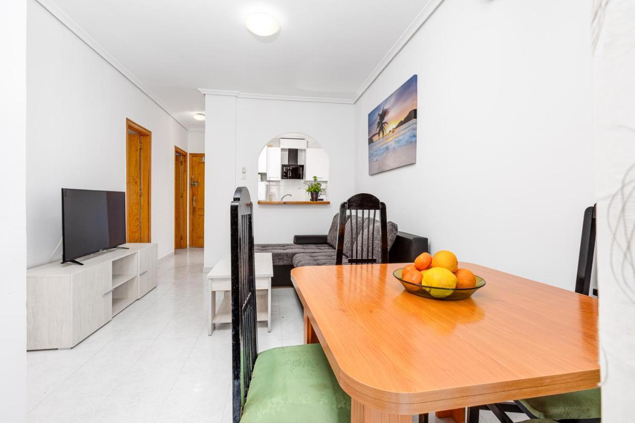 Apartamento Arquitecto Larramendi Torrevieja Exterior foto