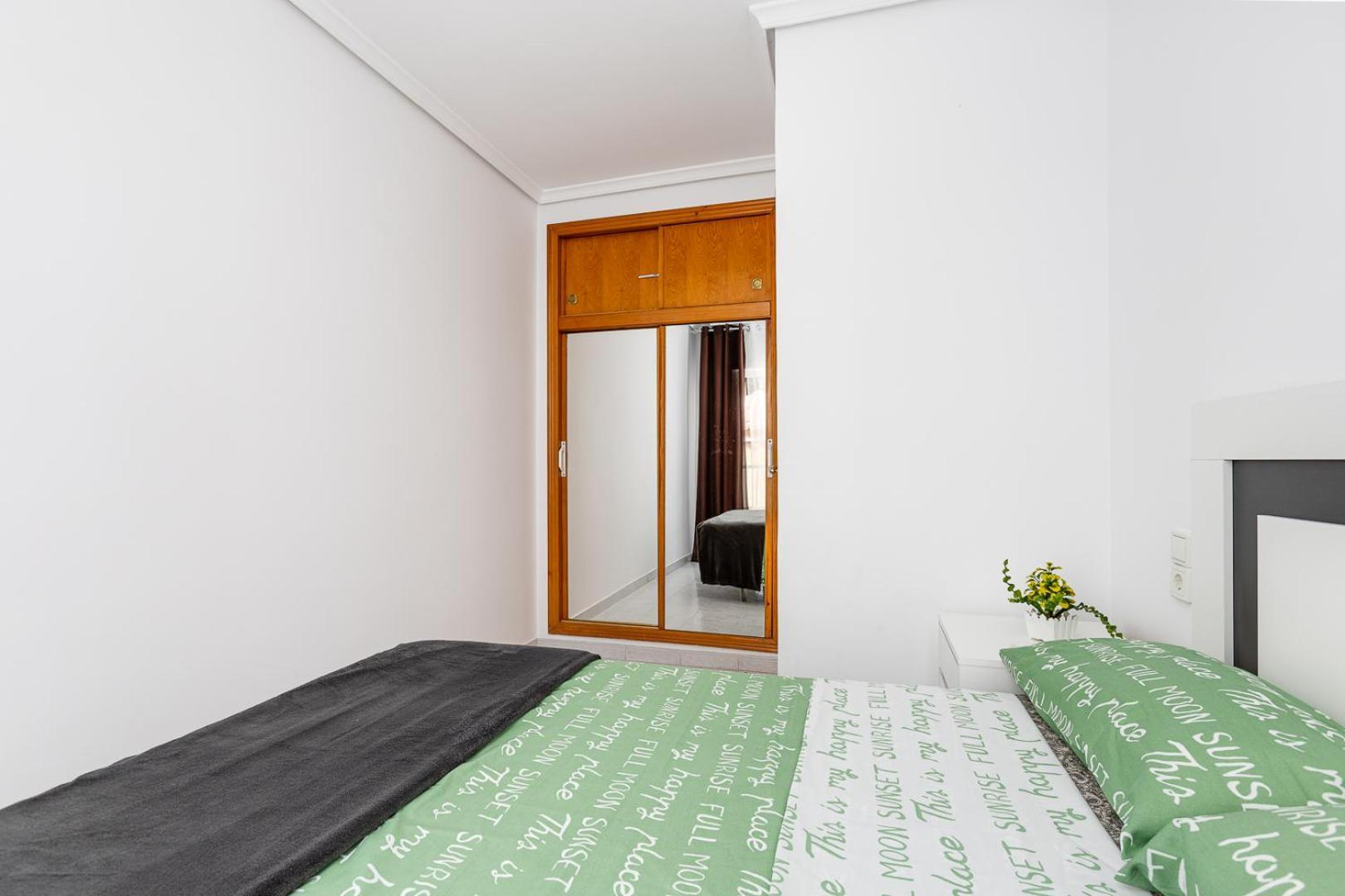 Apartamento Arquitecto Larramendi Torrevieja Exterior foto